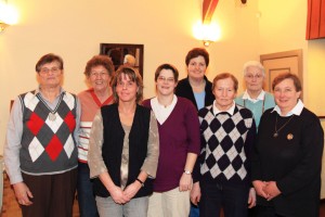 Anchen Mantey, Traute Bender, Marlene Danker, Britta Neumann, Frauke Schwarz, Christel Schütt, Hildegard Lensch und Gesche Storm sind lange Jahre dabei und stehen darüber hinaus als Vertrauensfrauen und Ansprechpartnerinnen für die Landfrauen zur Verfügung. 