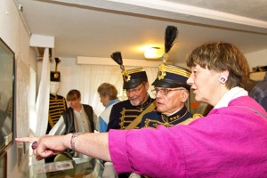 Viele Bilder bereichern die Ausstellung. Sie spiegeln einen Teil der Geschichte Bornhöveds. 