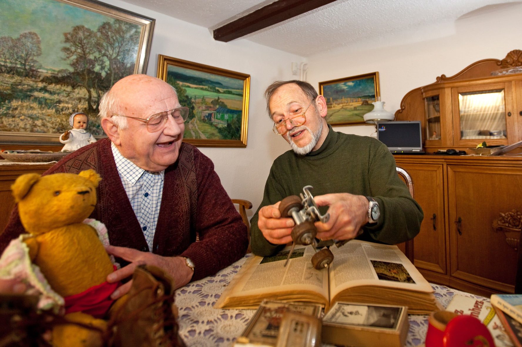 Blickpunkt Sh Ralf Seiler Weihnachten 1960 Wie War Das Eine Ausstellung Im Heimatmuseum Bornhoved Soll Zeigen Wie Es Vor 50 Jahren Unterm Tannenbaum Aussah