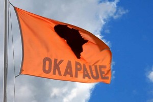 Okapaue_Flagge_web