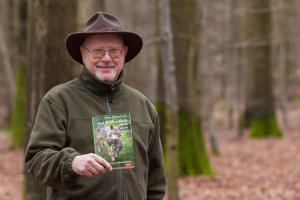 "Auf Wölfe schießt man nicht", meint der Boostedter Autor und Jäger Heinz-Dietmar Lütje 