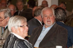 "Ich möchte als Jäger verlässliche zertifizierte Munition und keine Wildtiere als Versuchskaninchen" forderte Schleswig-Holsteins ehemaliger Ministerpräsident und Jäger Peter Harry Carstensen mehr Zeit für den Ersatz bleihaltiger Munition.