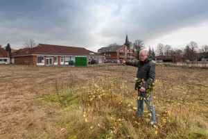 Gut 7000 Quadratmeter Bauland mitten im Ort. Viel Raum für Ideen meinte Bornhöveds Bürgermeister Dietrich Schwarz. 