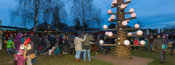 Die 18. Waldweihnacht im Erlebniswald Trappenkamp war ein voller Erfolg