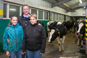 Landwirtschaft ist oft genug Familiensache. Das dies vielleicht auch noch für Ronja Prien (14) zu einer runden Sache werden kann, das wünschen sich Thomas und Ehefrau Dr. Kristin Prien für ihre Tochter. 