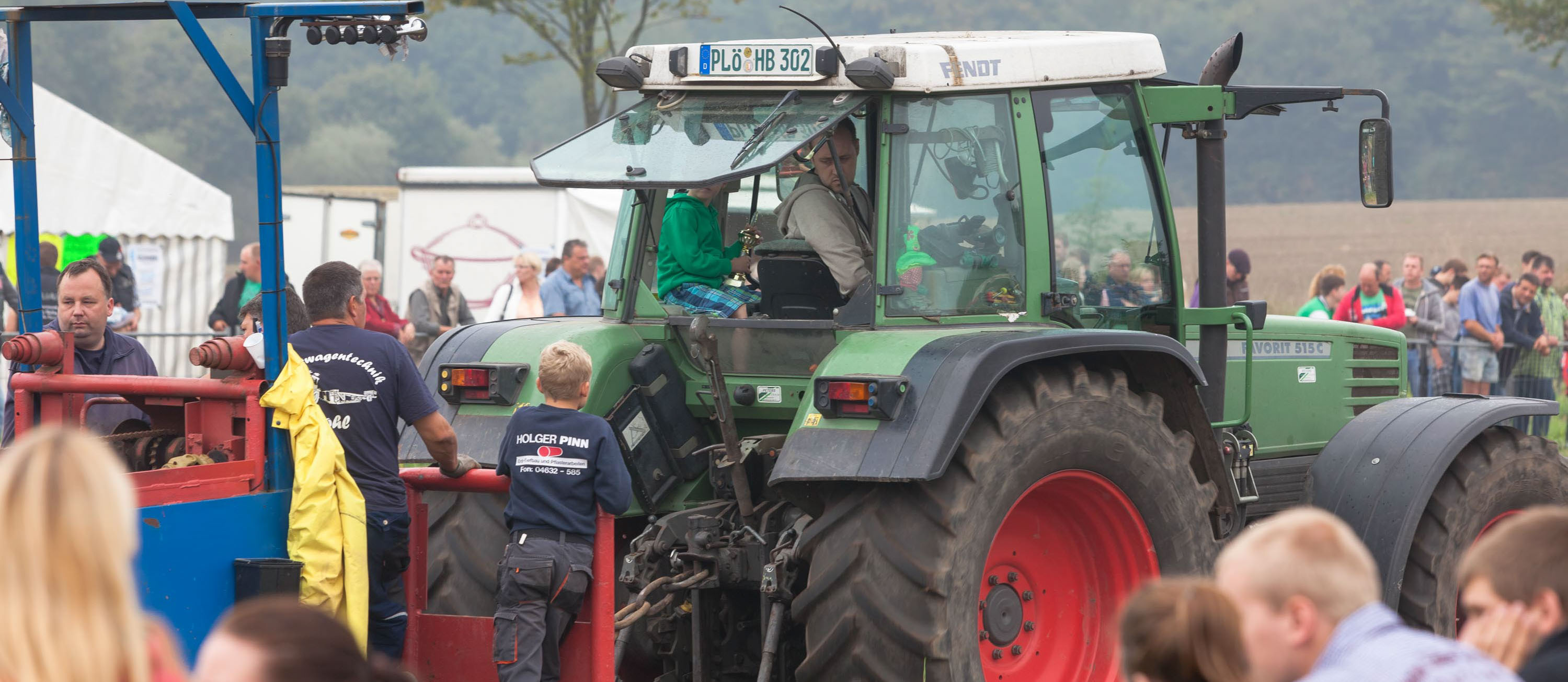 Full Pull – Trecker Treck der Landjugend Rendswühren war ein voller Erfolg. Erstmals gab es auch eine eigene Frauenklasse